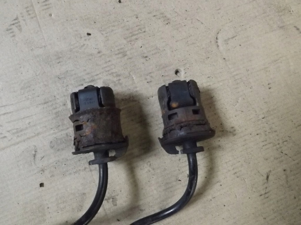 фото №7, Vw passat b5 skoda superb i 1 датчик abs правый левый задняя задний 3b0927807c