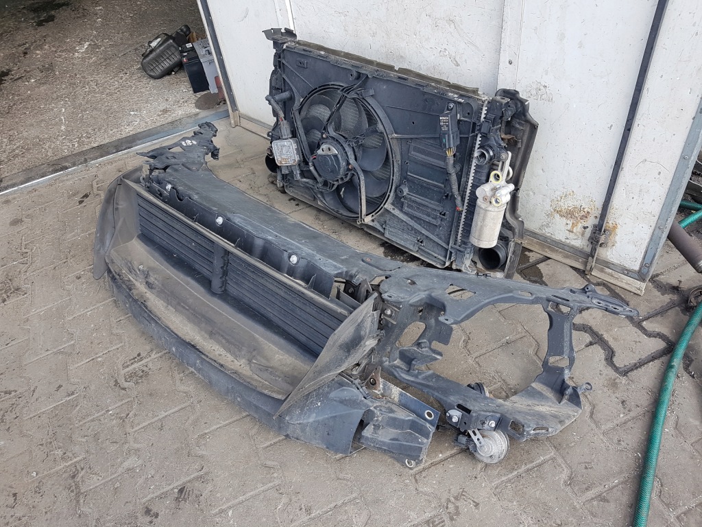 Volvo v60 s60 2 10-13r 2.4 d5 ремень передний радиатор вентилятор механическая коробка передач с Разборки