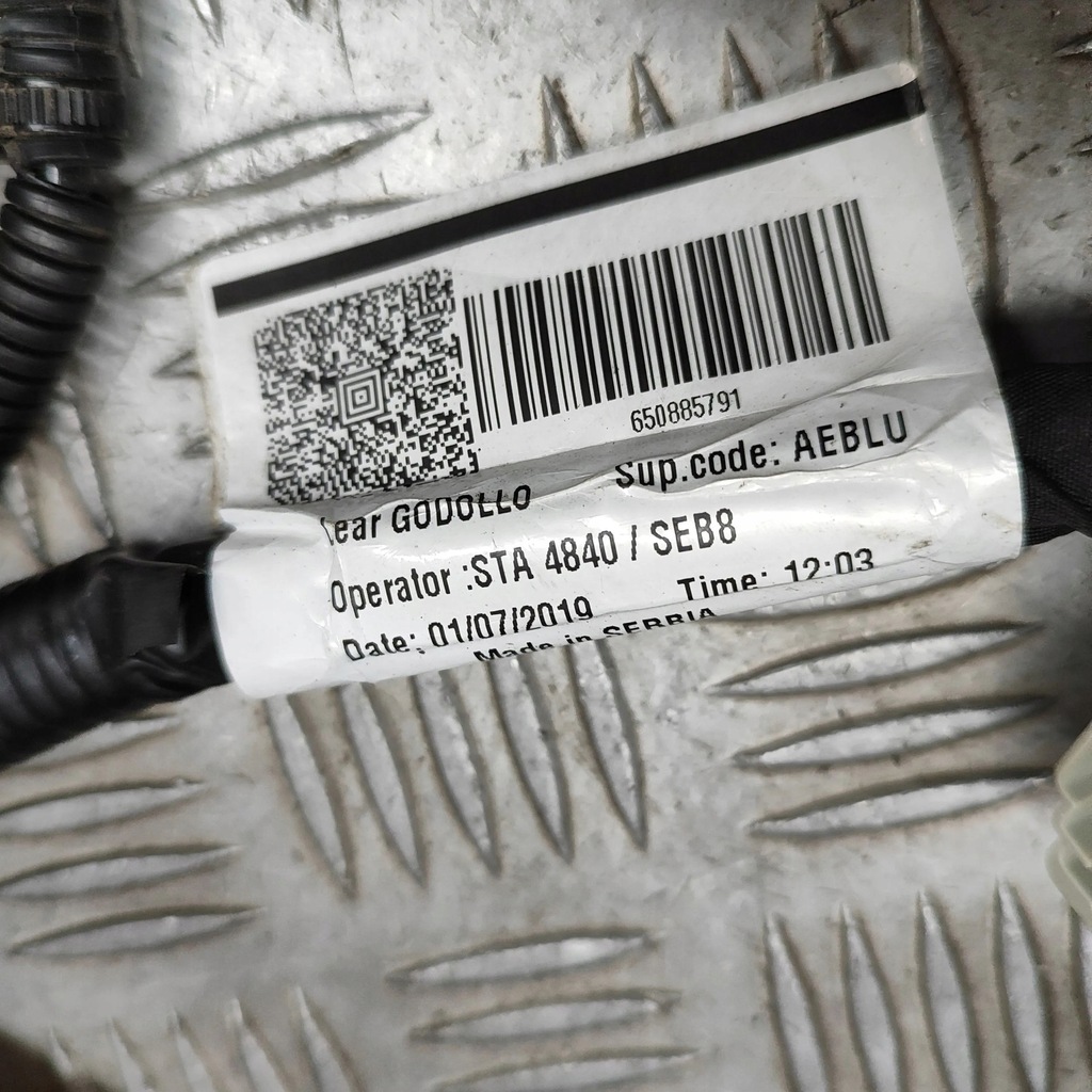 фото №12, Volvo xc60 2019 жгут трубопровод двигателя