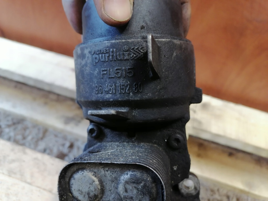 Корпус фильтра масла c-max 2,0 cdti 9646115280 в Украине