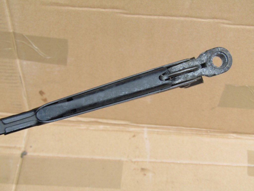 фото №10, 1 mercedes w124 kombi важіль двірники задній кришки багажника