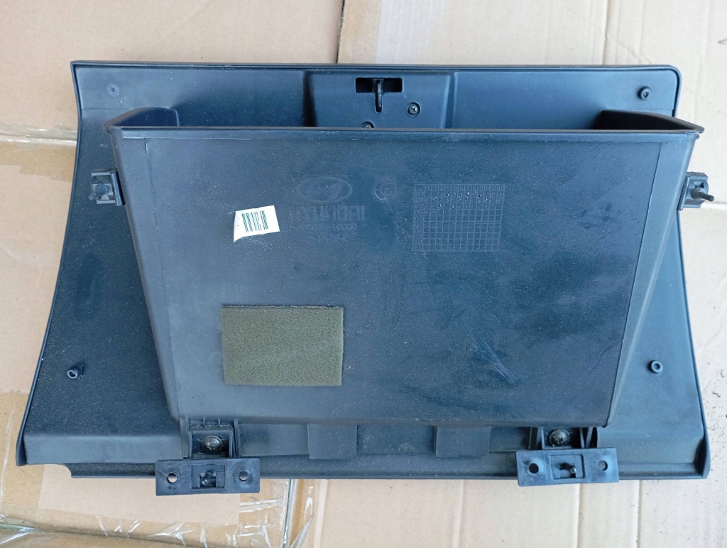 Купить Hyundai getz бардачок пассажира