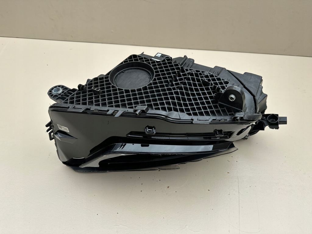 фото №15, Mercedes glc w254 x254 22r- лампа левая передняя левый задняя