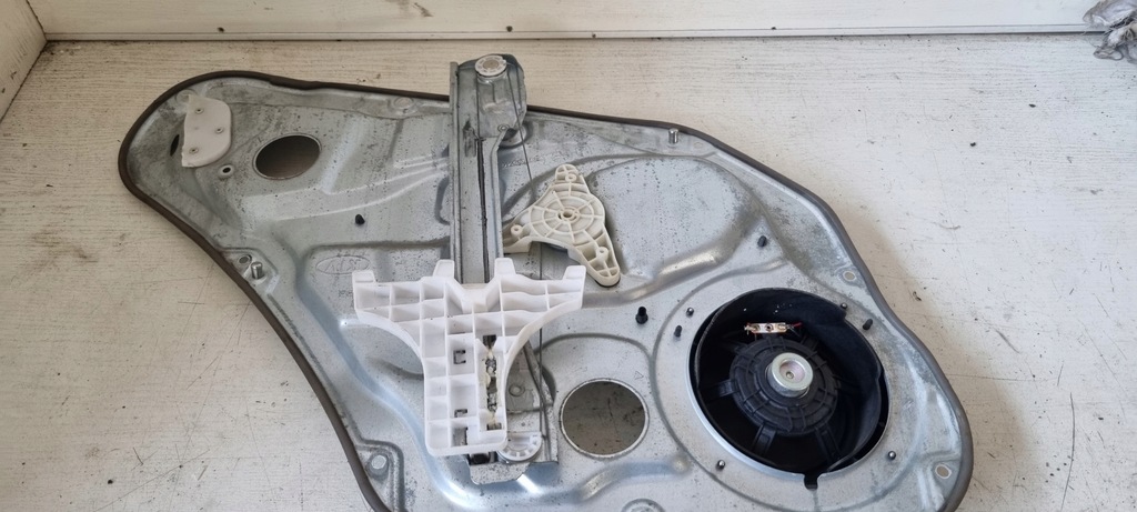 фото №6, Подъемник окон задняя do kia sorento ii 2011 rok