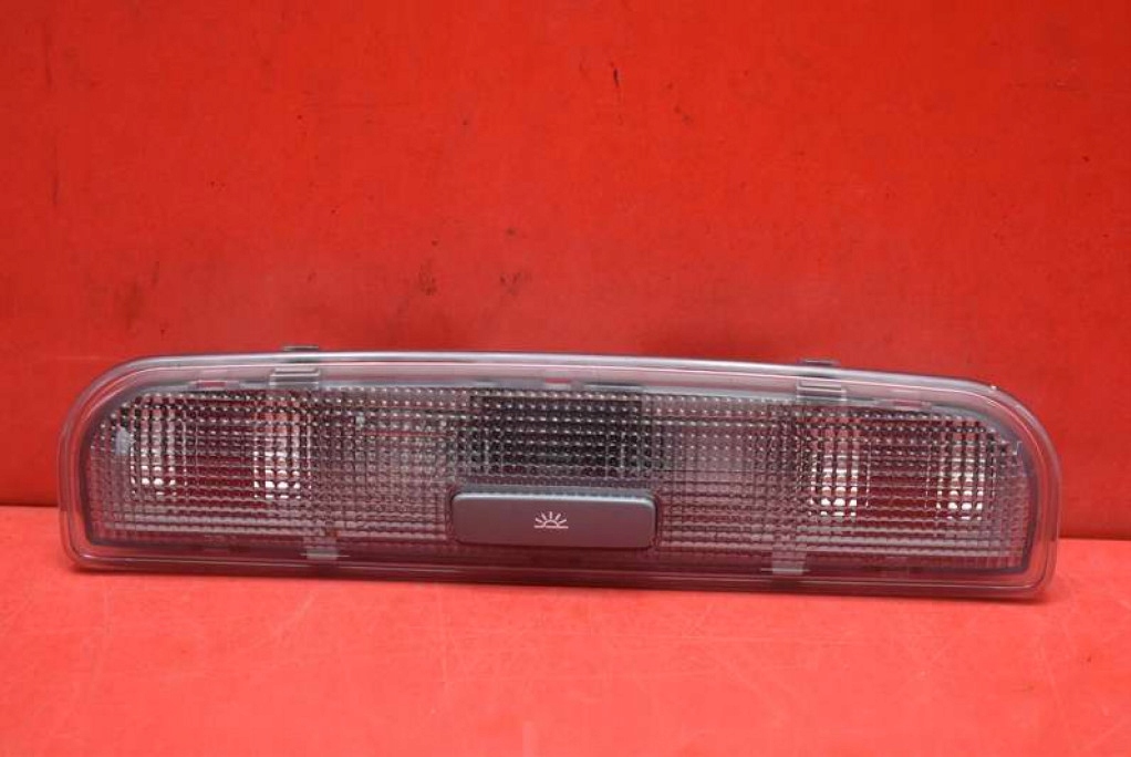 фото №1, Лампа освещение салона задняя 8p0947111a audi a3 8p 04-08