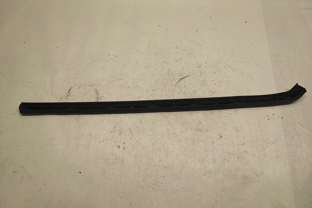 фото №7, Оббивка задніх правих двері mini clubman f54 7491332 2.0l дизель