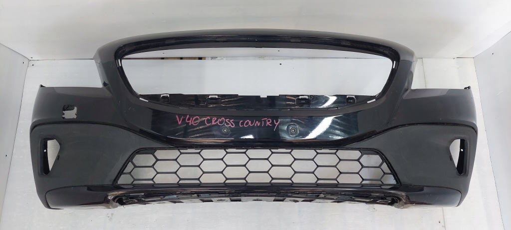 фото №1, Volvo v40 12- cross country бампер перед плита