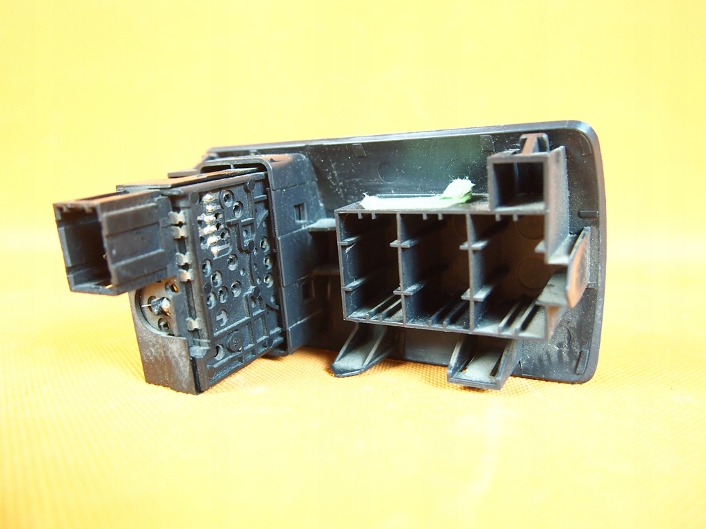 фото №5, Renault kangoo регулировка фары 8200548968