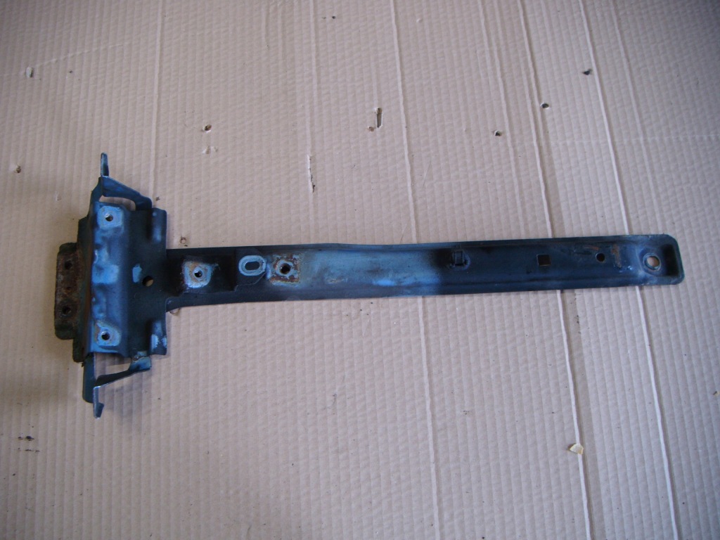 фото №2, Mitsubishi grandis 03-11 pas передній