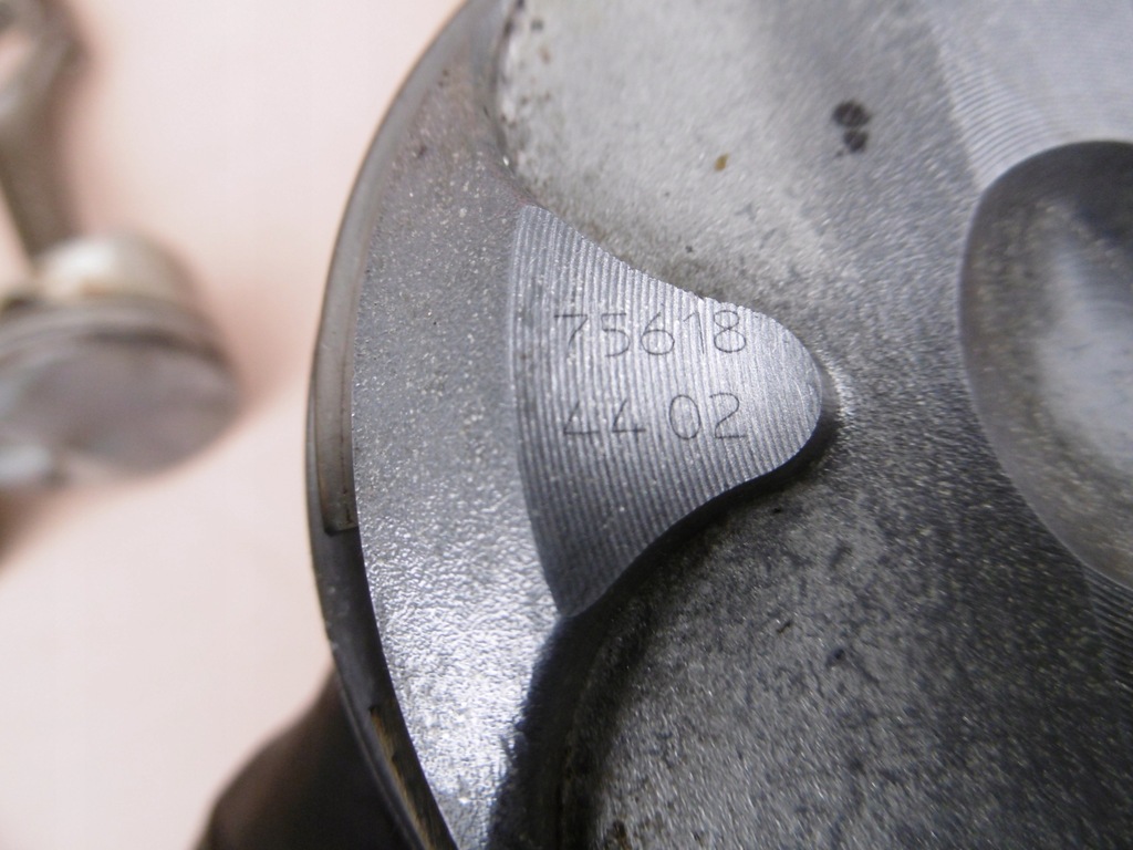 фото №9, 1x поршень шатун bmw e60 e61 e90 e91 e92 2.5 n52 n52b25 81985