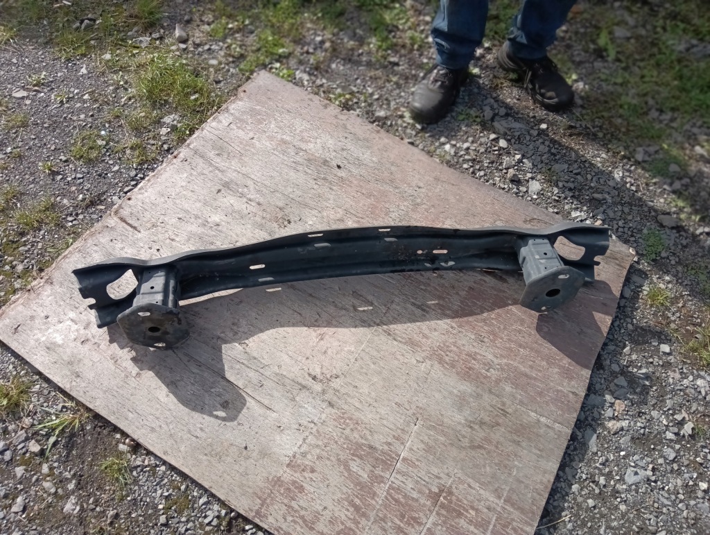 Bmw f30 f33 балка бампера задняя задняя задняя 7285542 Недорого