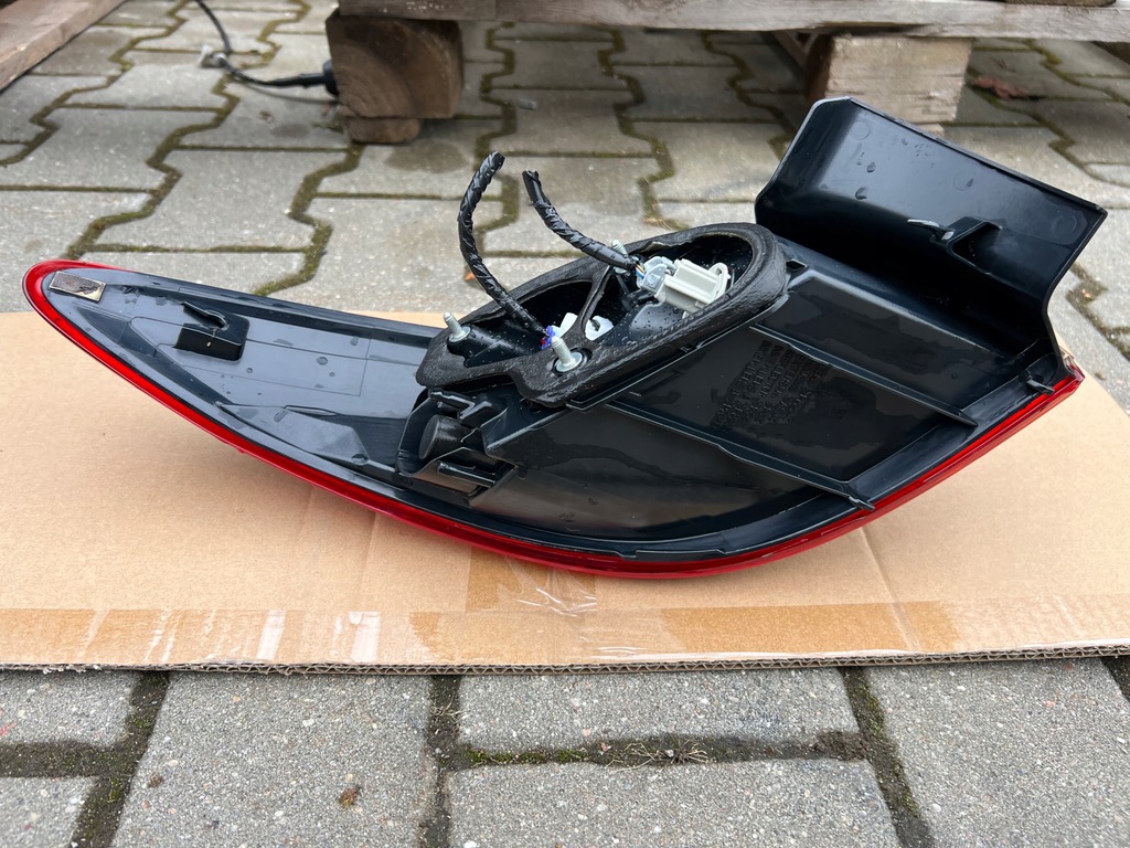 фото №10, Mazda 6 gj лампа права kombi rok 2015