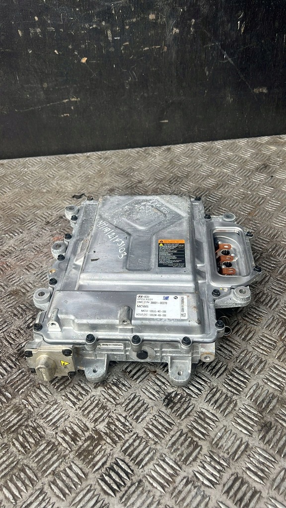 фото №6, Инвертор с преобразователь hyundai kona 2019 366010e270