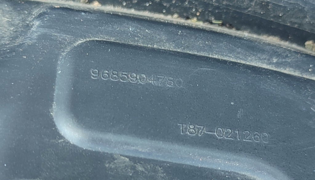 фото №10, Крыло правый перед передний peugeot 5008 i 2009-2016 giełda pń полный