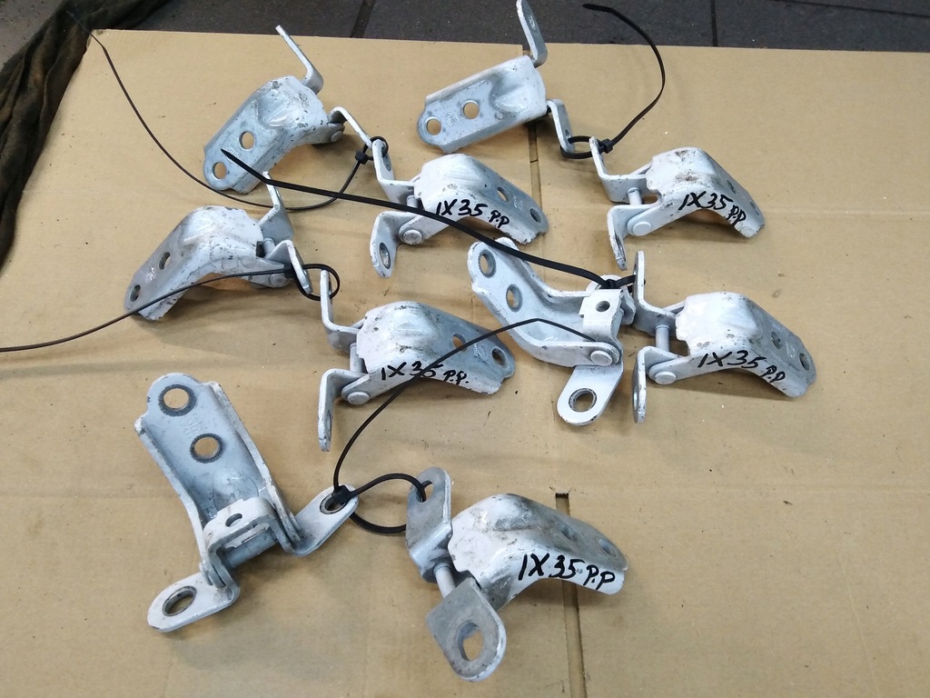 фото №1, Hyundai ix35 10-15r петлі двері правий перед комплект