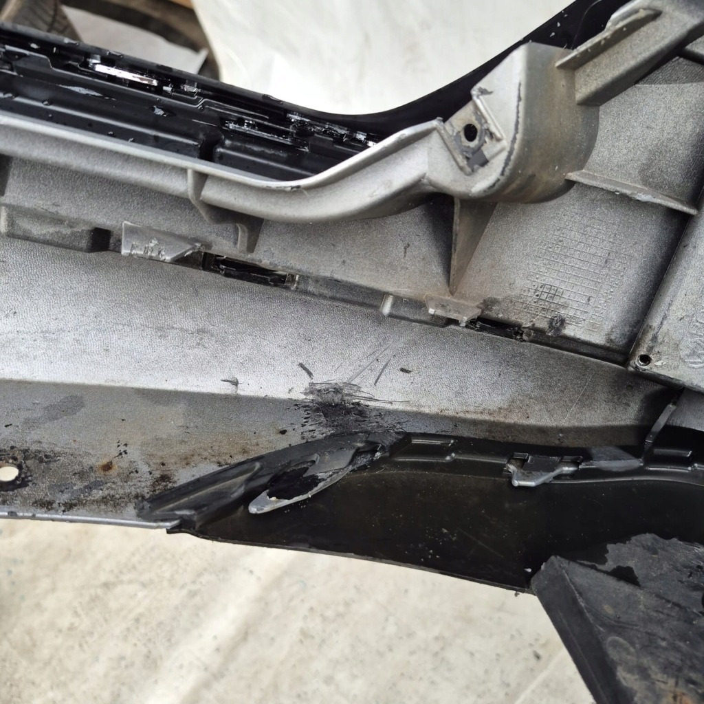 фото №11, Vw passat b7 10-14 бампер перед передний pdc 3aa807221