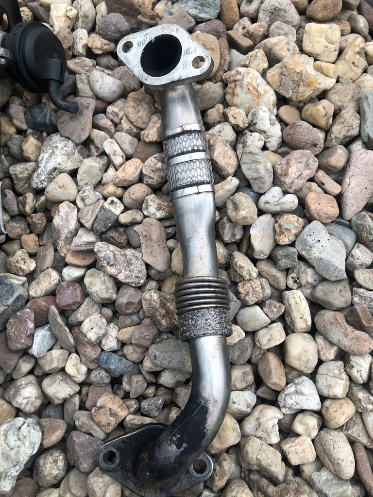 фото №2, Passat b6 2.0tdi трубка шланг egr