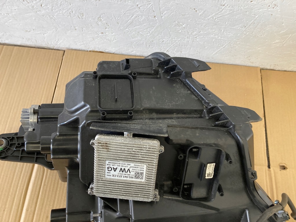 фото №12, Skoda kodiaq lift лампа права full led orygi.