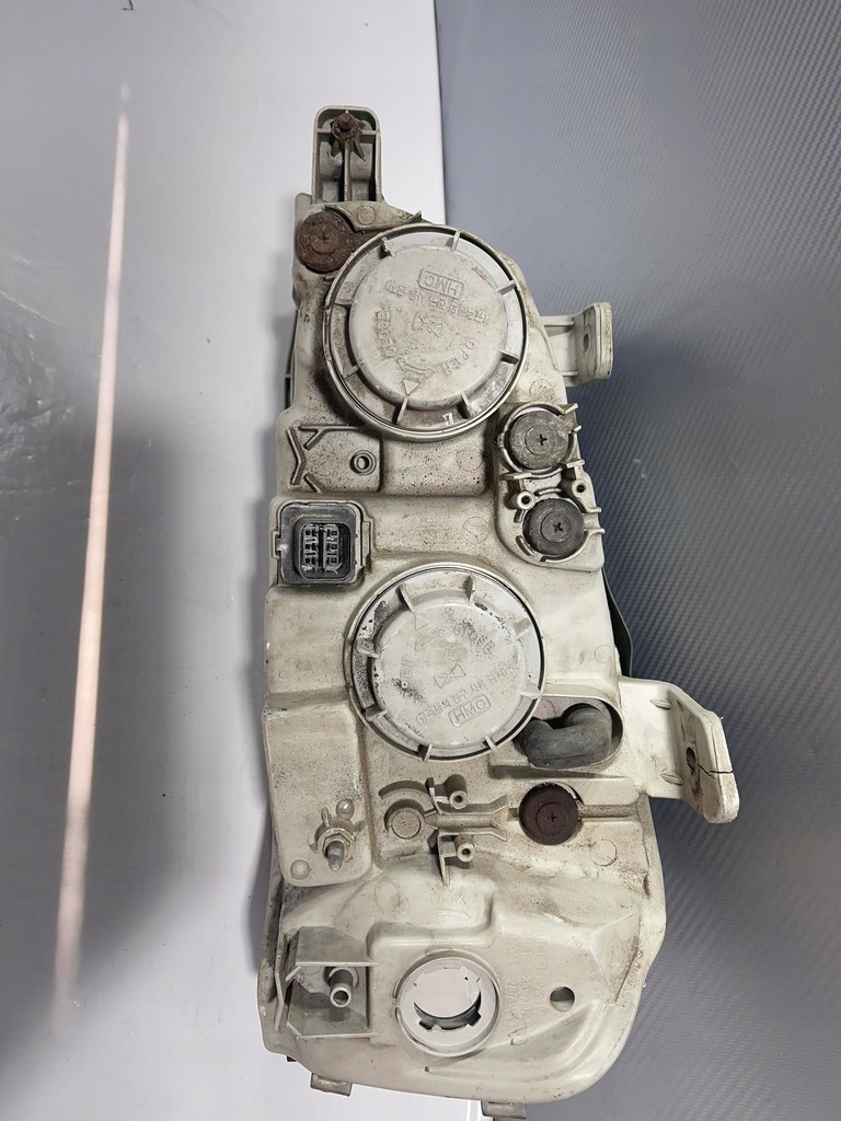 фото №5, Kia optima magnetis права лампа перед