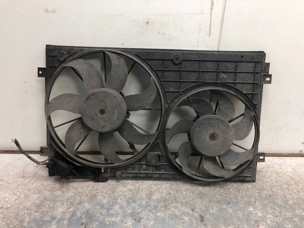 фото №1, Вентилятор вентилятор радиатора seat leon ii 1k0121207t