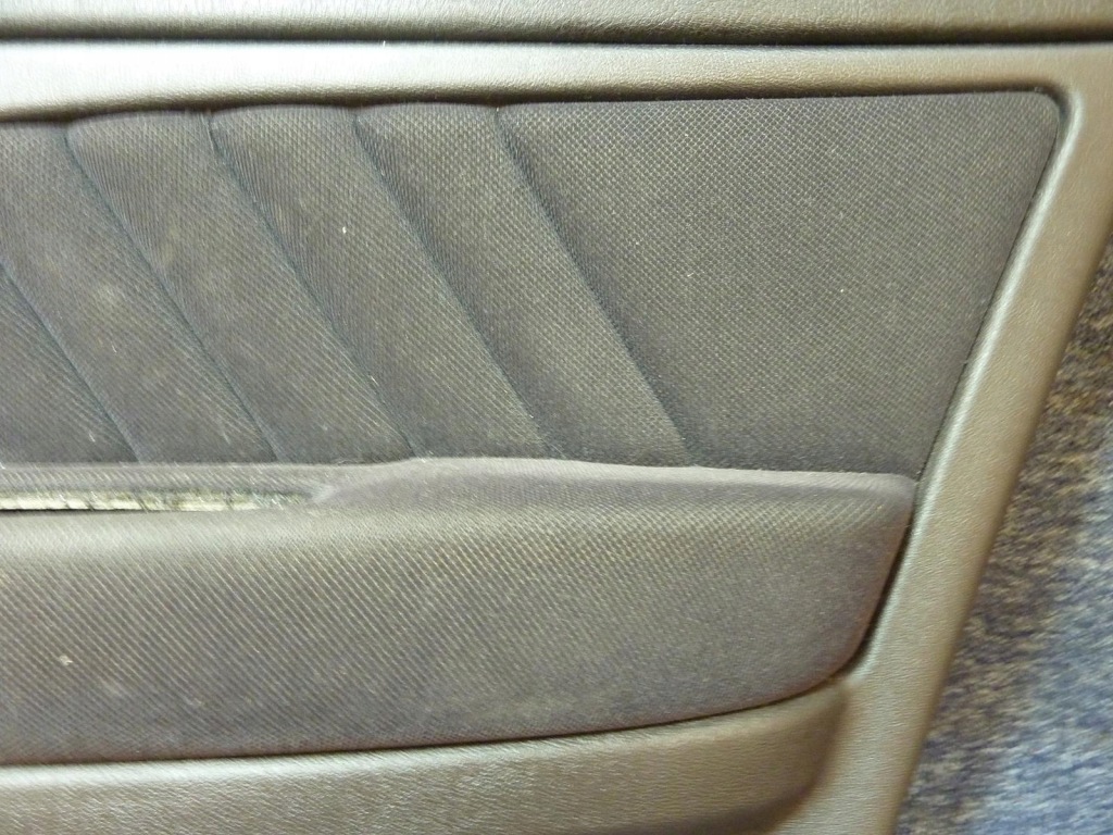 фото №3, Обшивка обивка дверь alfa romeo 159 правый перед