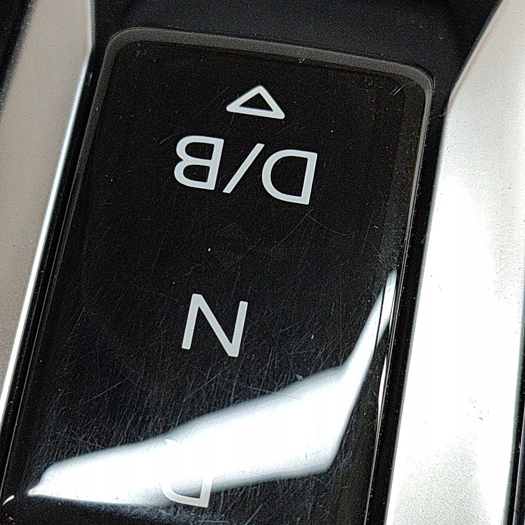 фото №7, Audi q4 sportback e-tron 2021 домкрат перемикання передач / верхній