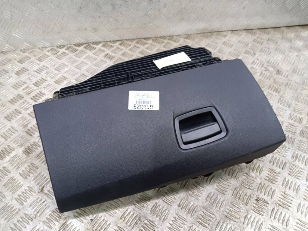 фото №1, Bmw f10 lift 528xi бардачок пассажира