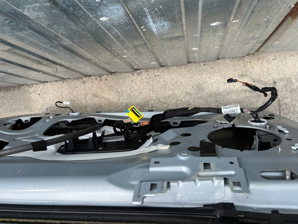 фото №8, Дверь правое перед передние peugeot 308cc