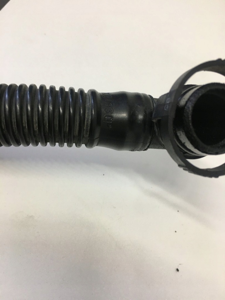 фото №15, Шланг труба вентиляция картера seat ibiza iii 1.4 036103493cp