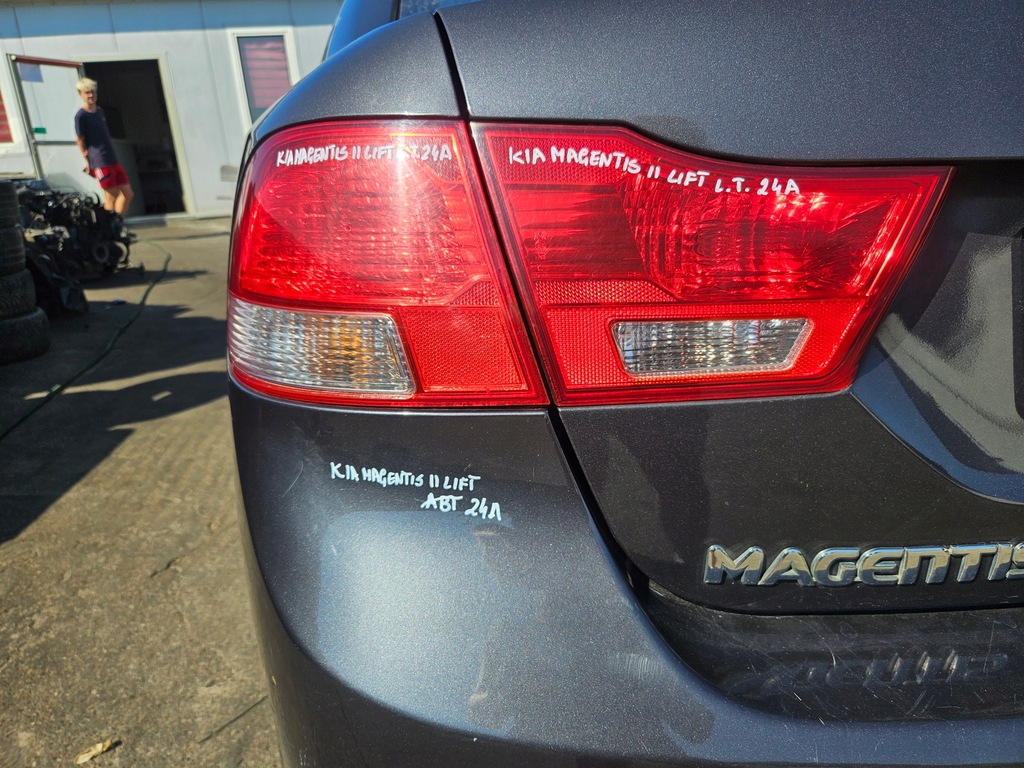 фото №10, Kia magentis ii lift лампа левый задняя левая задняя крышка багажника с крышки w крышка