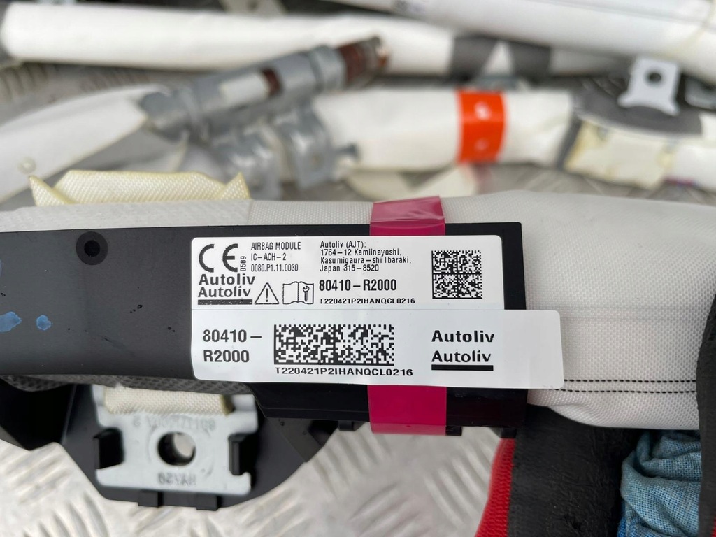 фото №3, Kia sportage v шторка безопасности левая правая 80420-r2000 80410-r2000 оригинал