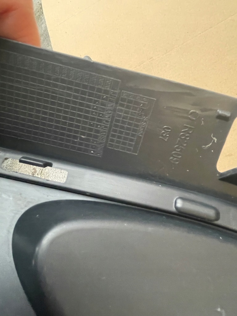 фото №15, Mercedes c-klasa w206 amg середня решітка бампера перед передня