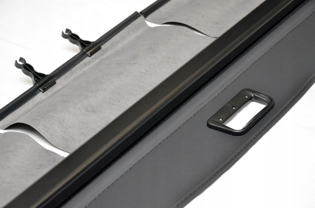 Шторка накладка багажника toyota verso 2009-2018 r. нова чорна якість Ціна