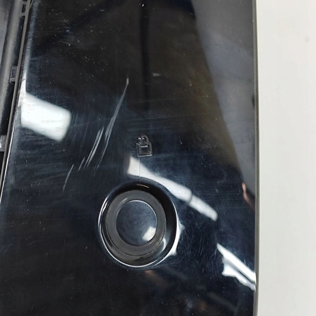 фото №11, Ford mustang mach-e 2022 левая сторона молдинг / прокладка стекло дверь