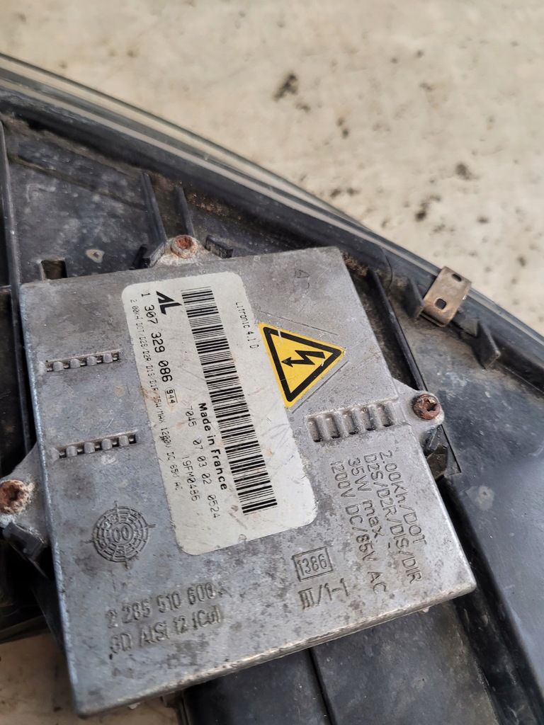 фото №12, Лампа лівий перед ксенон f014003906l mazda 6 fl 07r.