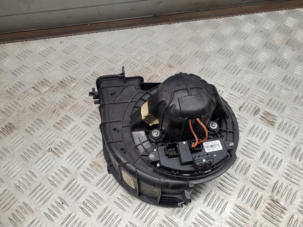 Bmw x5 f15 2016 вентилятор обдув / воздуходувка Недорого