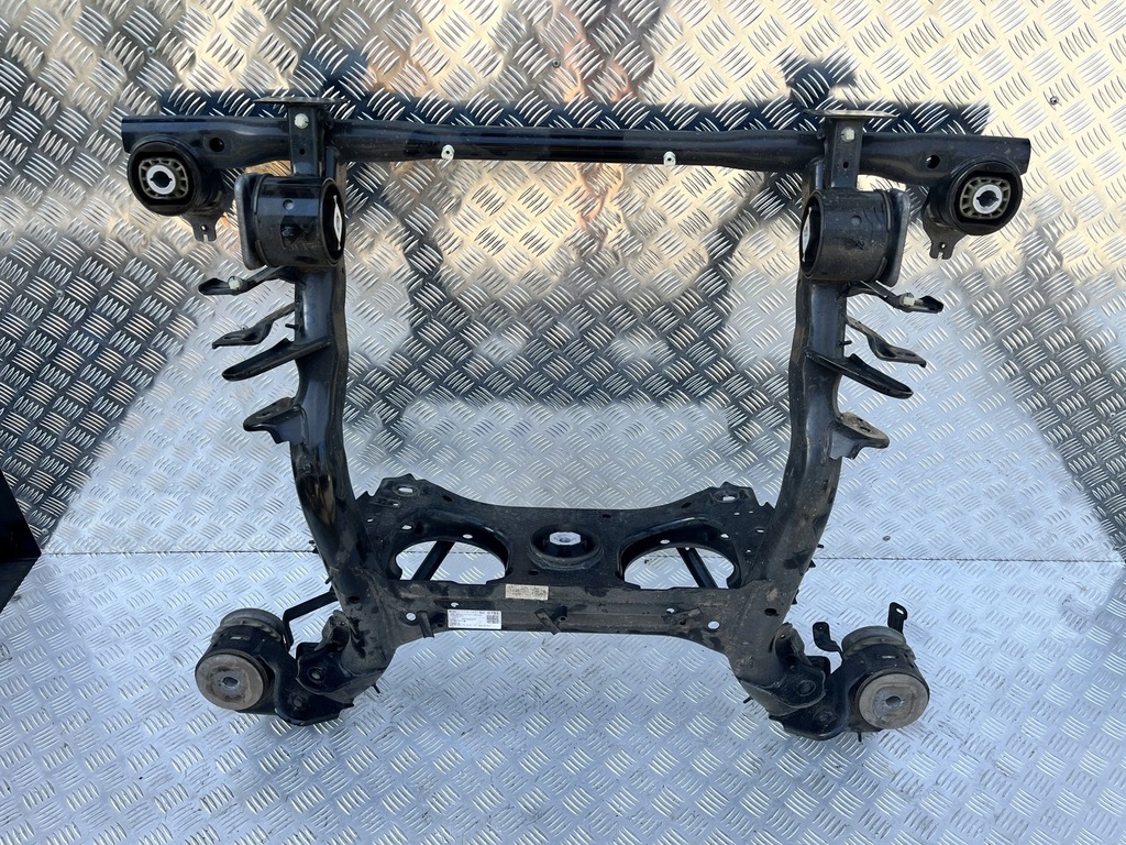 фото №8, Балка підвіска підрамник задня vw id.3 id3 19- 10a500025