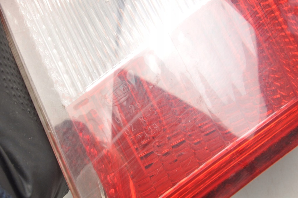 фото №14, Ford kuga mk1 лампа правая задняя правый задняя 167098