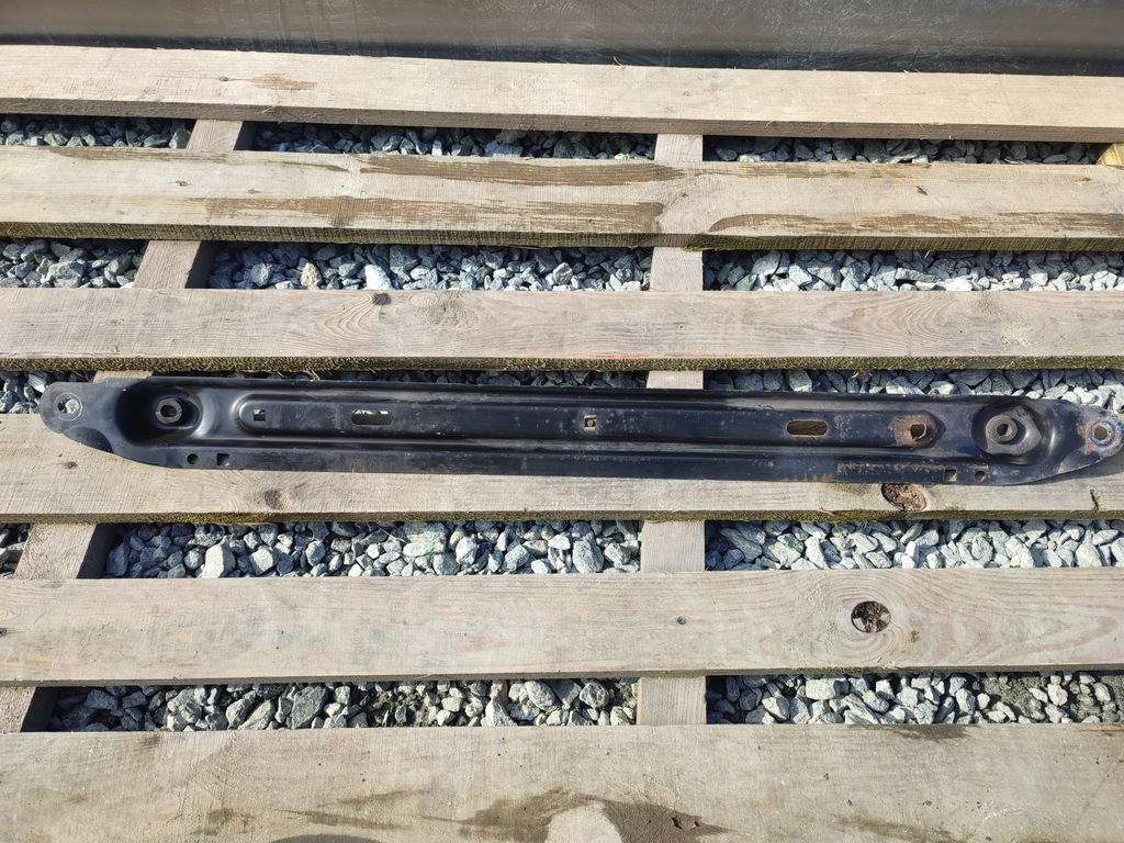 фото №1, Peugeot 3008 i балка pod радиатор перед