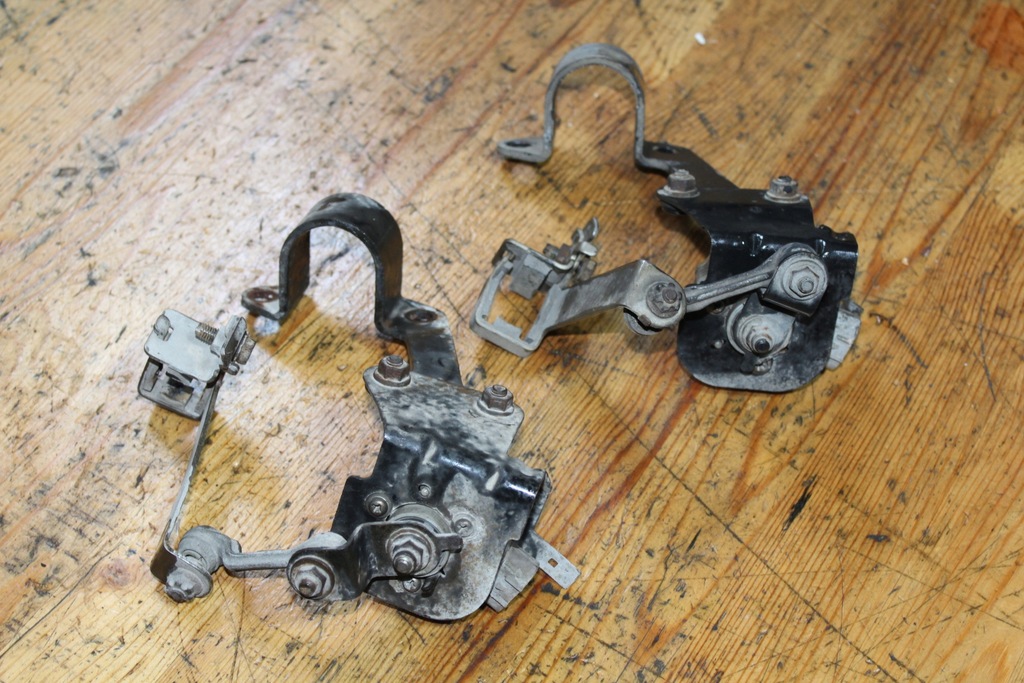 фото №7, Avensis t25 датчик выравнивание лампа перед