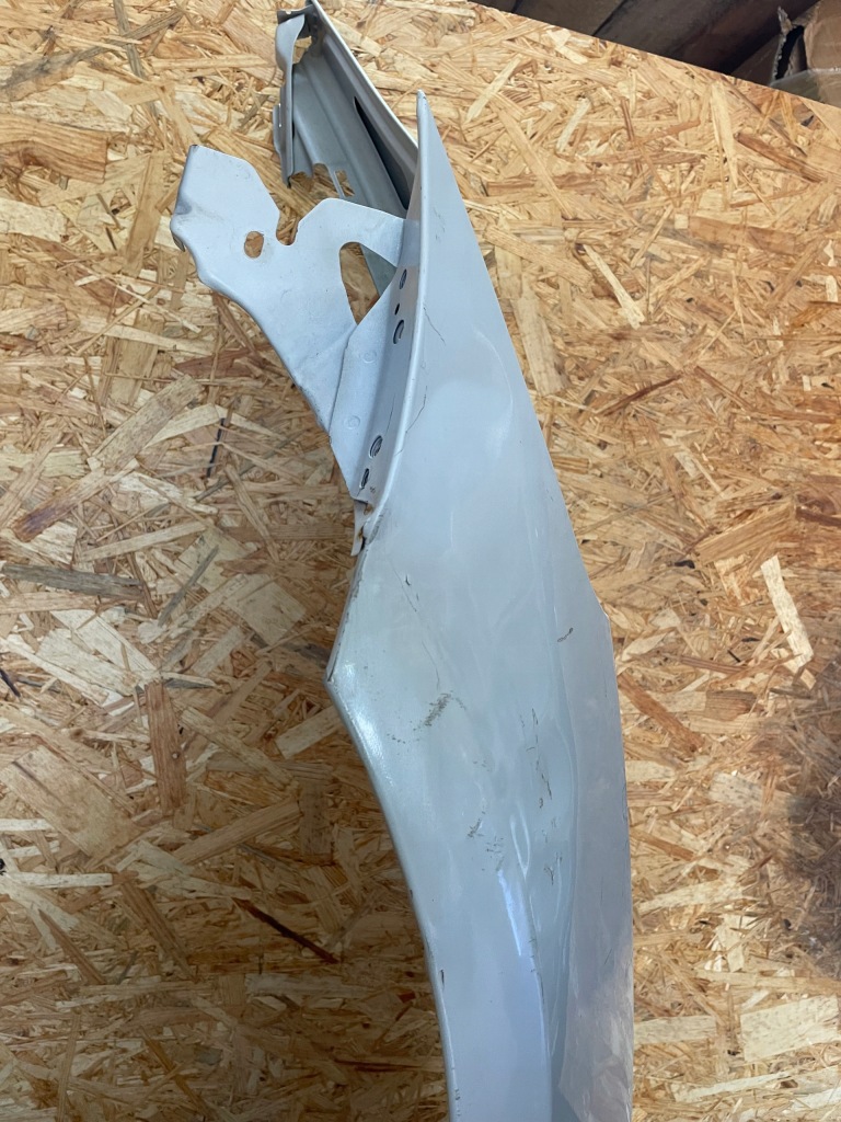 Крыло  передний левое  tesla model 3 3 перед в Украине