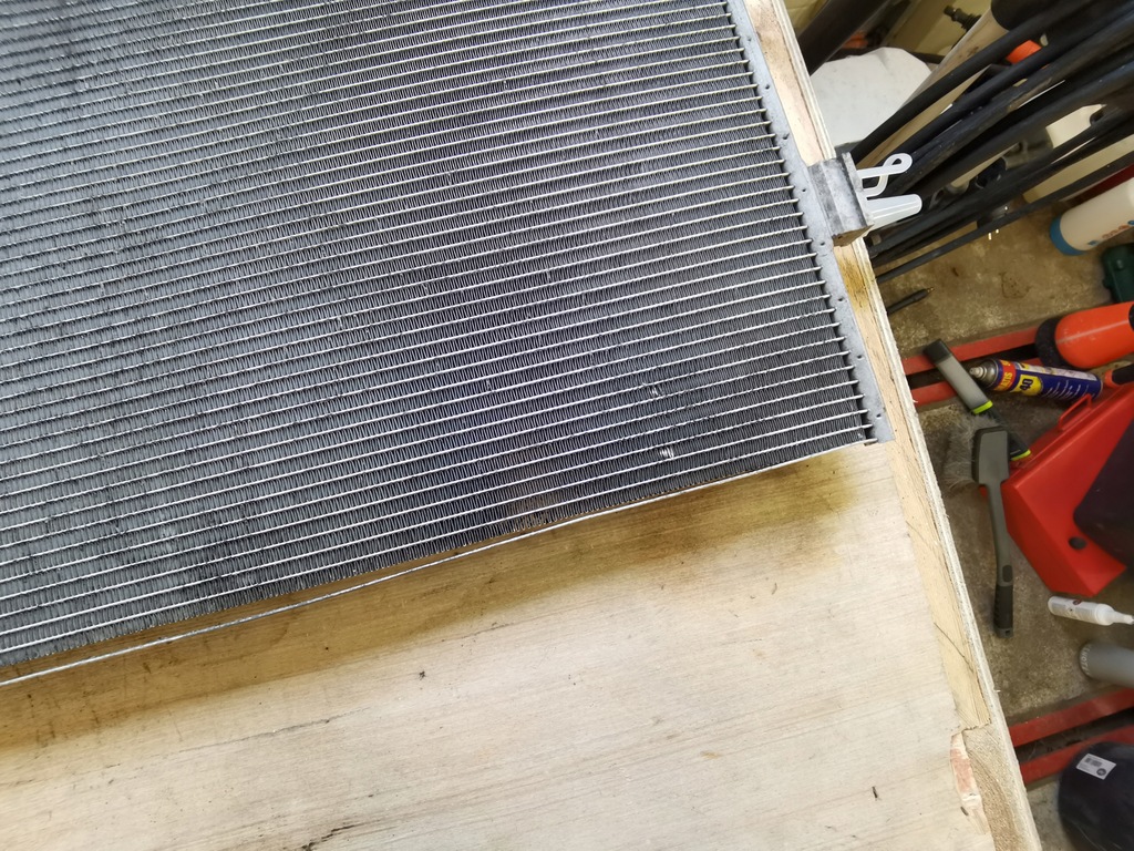 фото №10, Mercedes gle w167 дизель - радиатор кондиционера