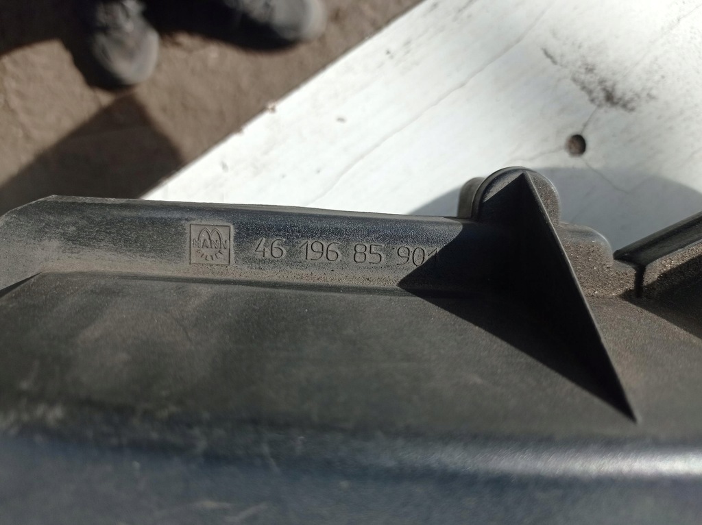 фото №7, Корпус фільтра повітря 3,2 5,0 b mercedes w220