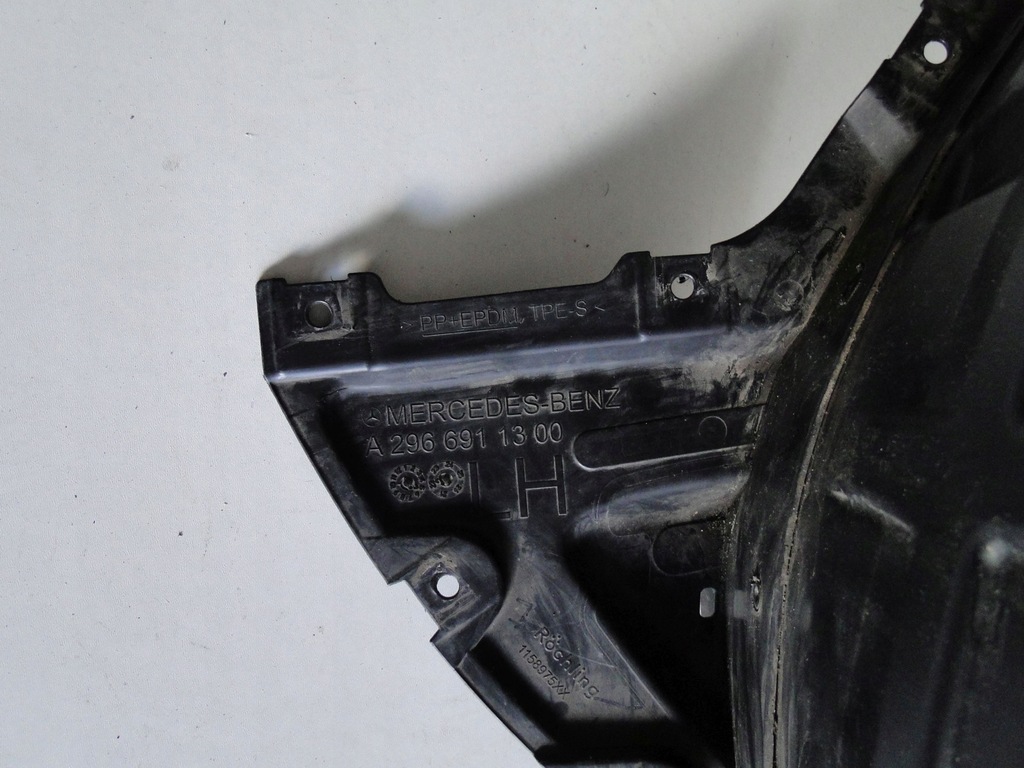 фото №5, Mercedes eqs 296 x296 подкрылок передние левая первая часть a2966900700