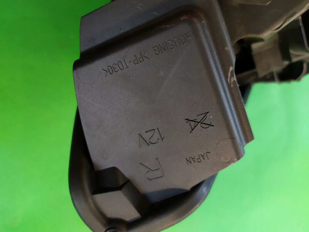 фото №16, Лампа перед права mazda 6 18-