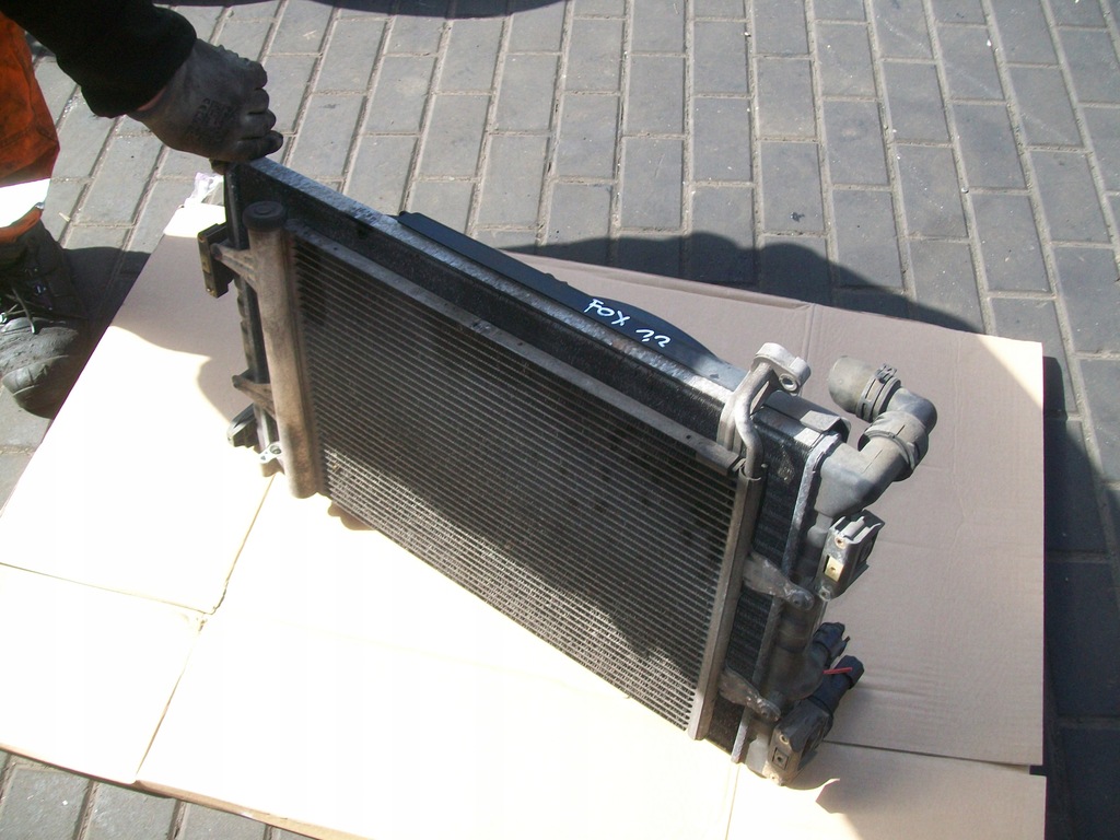 фото №1, Радіатор кондиціонер+ woda вентилятор vw fox 1.2