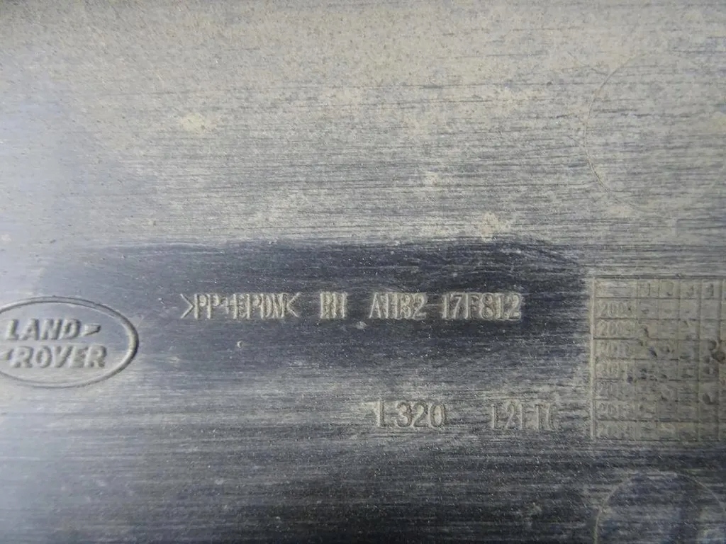 фото №3, Молдинг брызговик правый перед range rover l320