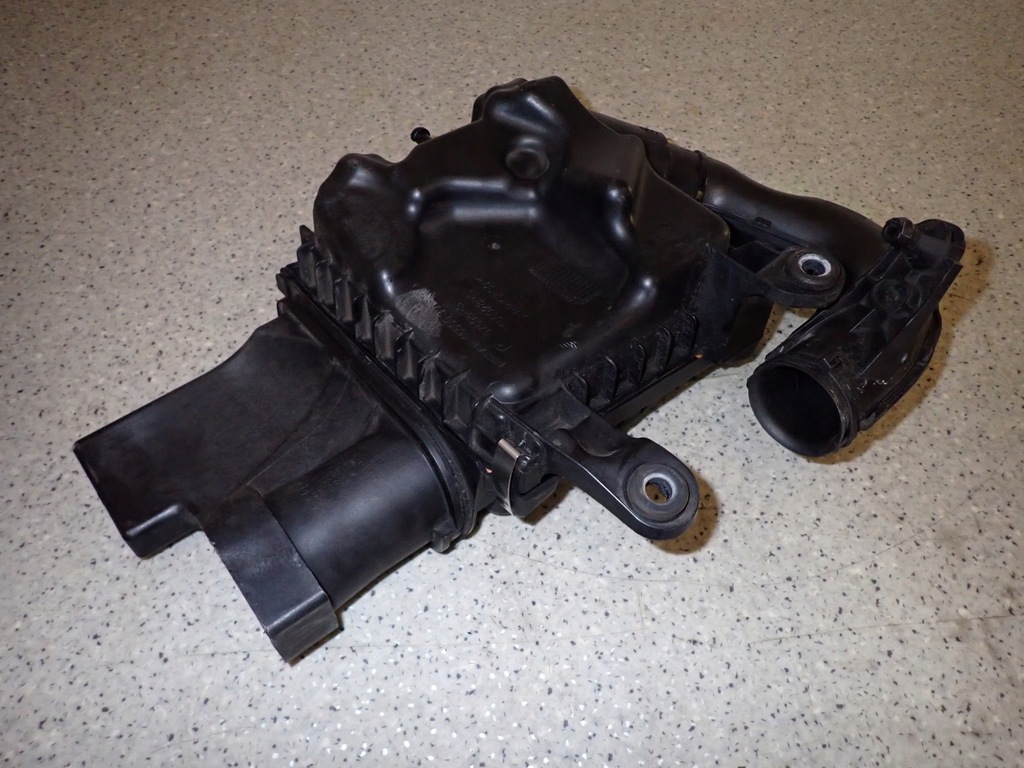 фото №5, Nissan note e12 12- 1.5 корпус фільтра повітря