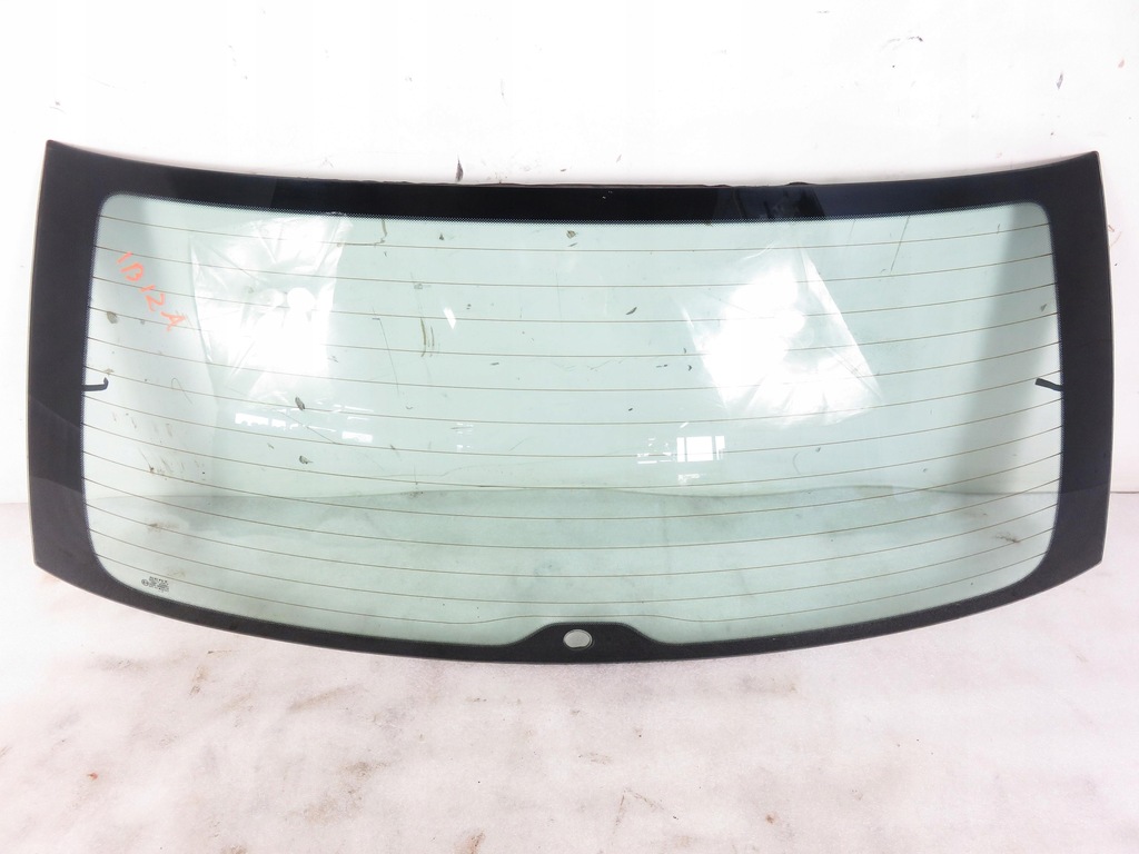 фото №1, Стекло задняя крышка багажника a1041658