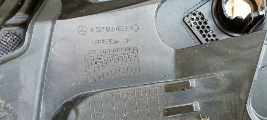 Бампер передний mercedes e-klasa 207 a2078850263 с Разборки